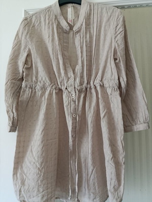 Beige shirt, size S