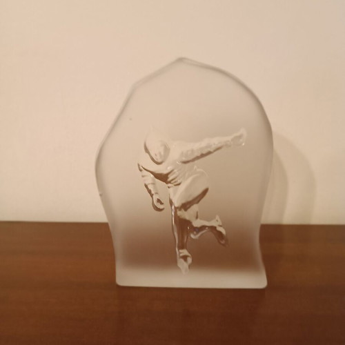 Glass plaque with embossed athlete like new