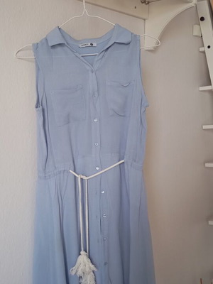 Summer dress Nunu like new, size small, white and turquoise