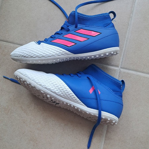 Adidas ACE 17.3 TF Junior football shoes size 36 used, white and blue