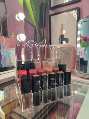 Acrylic makeup organizer 24 slots like new, for lipstick storage