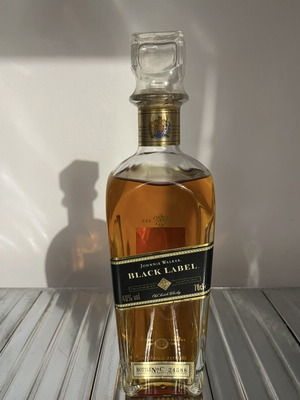 Johnnie Walker Black Label 12 Year Old Millennium Edition 70cl whisky καινούργιο