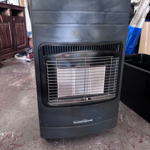 Gas heater used in perfect working condition