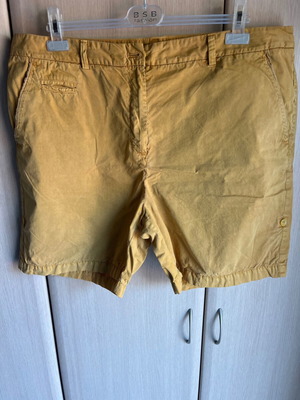 Σορτς Marks and Spencer μουσταρδί, φαρδιά γραμμή, μεταχειρισμένο, μέγεθος XXXL