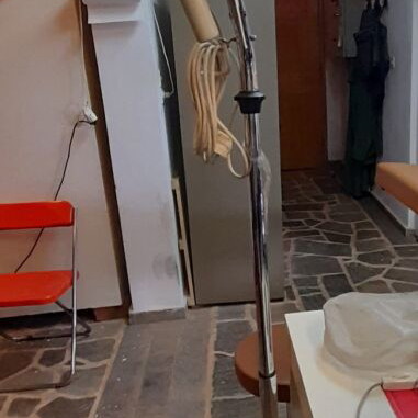 HANAULUX surgical lamp used, floor-standing with adjustable height