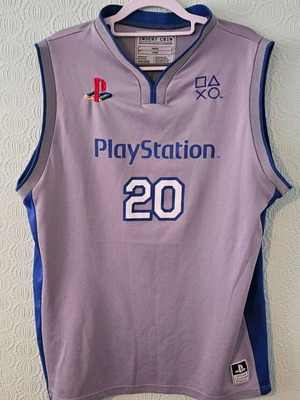 PlayStation επετειακή φανέλα 20ετιας Large σαν καινούργιο
