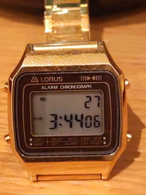 Lorus Alarm Chronograph watch used with FS bracelet brown and gold
