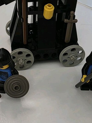 Lego 6030 castle from 1984 used, genuine