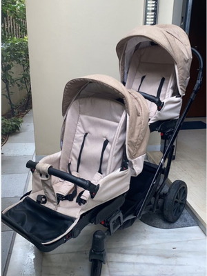Twin stroller