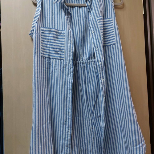 Sleeveless cotton striped women's shirt like new, size S