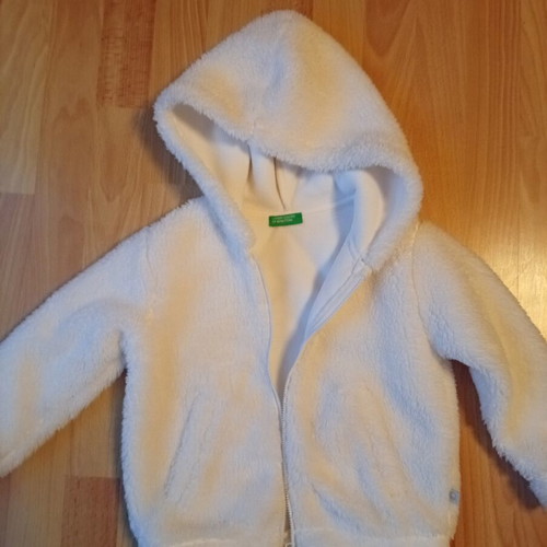 Benetton girls' fur jacket like new, size 4 years 104 cm, white