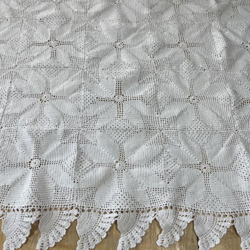Handmade white knitted blanket quilt vintage used 1.80 x 1.34 m