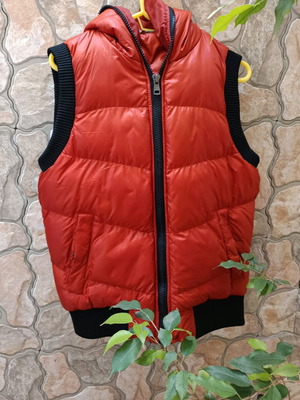 Unisex jacket size M brick red like new