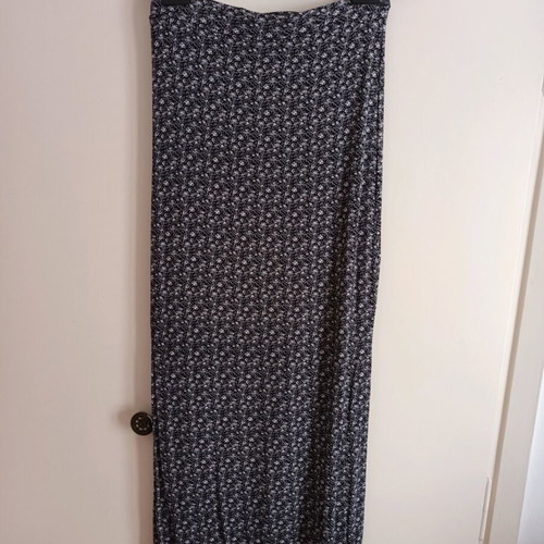 Tally Weijl maxi skirt like new, cool with side slit