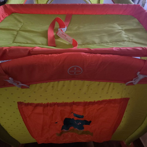 Bebe Stars playpen with changing table and carry bag