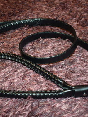 Gucci dog leash black leather like new M/L
