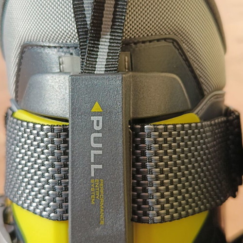 Fischer F9000 SOMA TEC racing ski boots new size 39 1/3