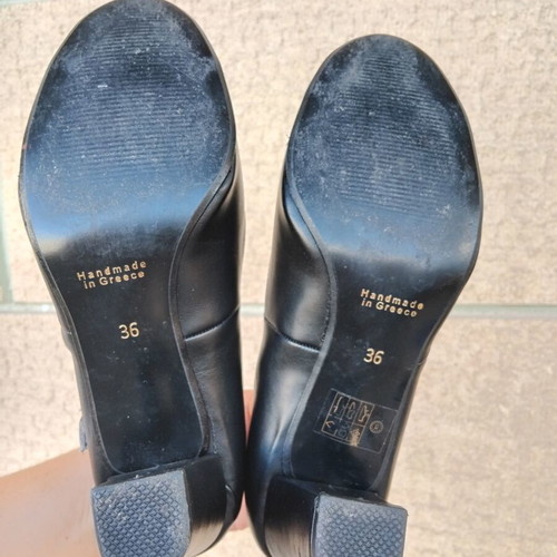 Dexim hand-made black leather pumps, like new, size 36