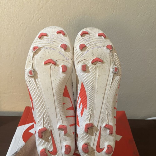 Nike Mercurial football boots size 43, white black red