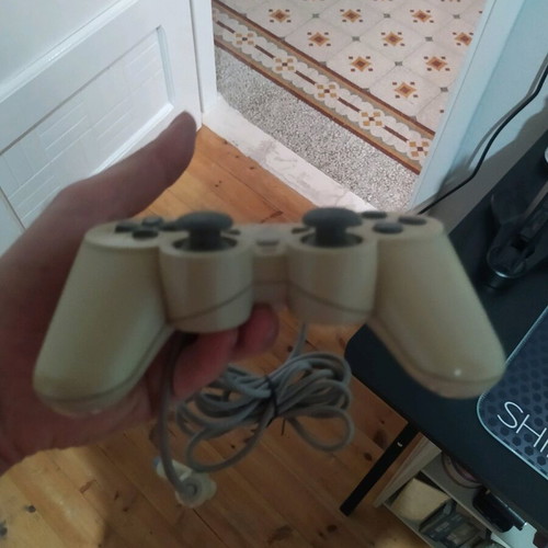 PS One controller used, authentic