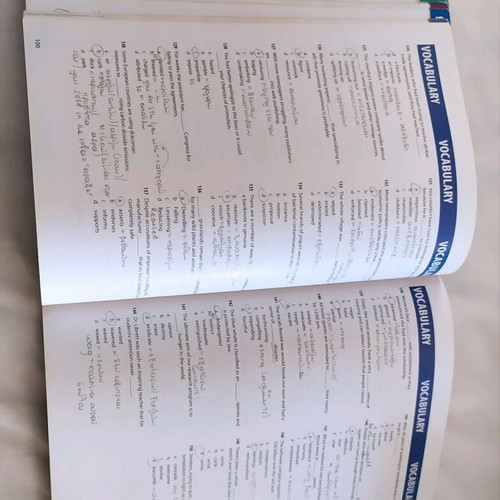 Build Up Your Listening Skills book like new, English