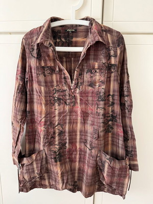 Ysatis brown shirt used with pockets size M
