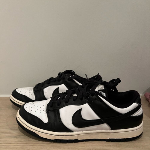 Nike Dunk used, size 44, black and white