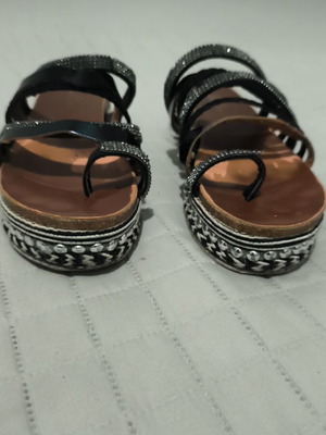 Bozikis summer platform sandals with decorated sole, black, size 38
