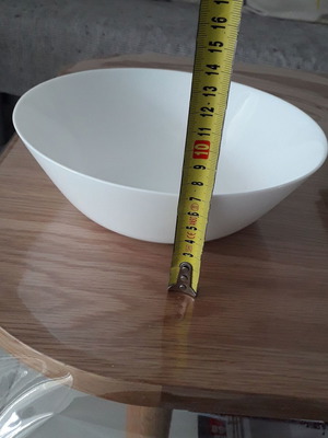 Serving bowl new, 23 cm