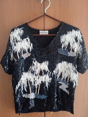 Sequin blouse black, short sleeve, like new, size M