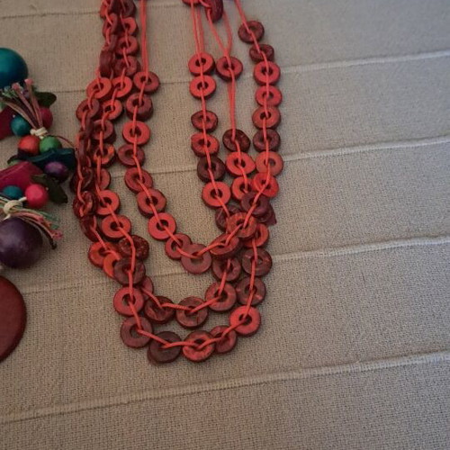 Long necklaces with stones and wood, set of 4, like new