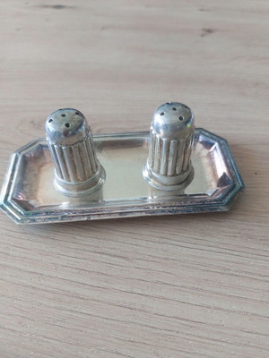 Vintage salt and pepper silver plated