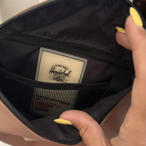 Herschel Seventeen waist bag, pink
