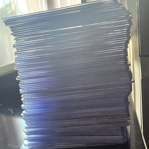 Ultra Pro Toploader Binder with 80 positions like new plus 80 Toploaders gift
