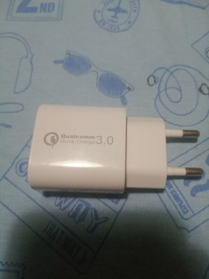 Qualcomm Quick Charge 3.0 white wall charger, EU plug