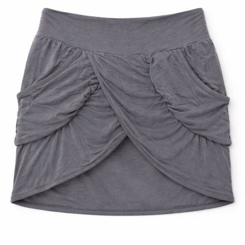 In & Out sports skirt used, size M, gray
