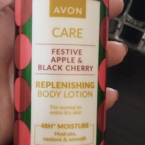 Avon Festive Apple & Black Cherry Body Lotion new