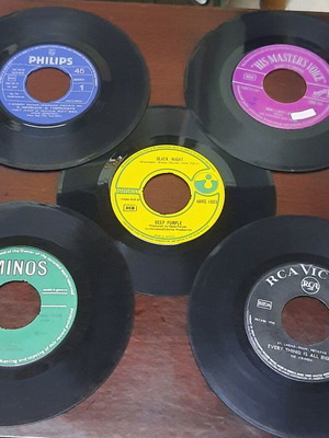 Vinyl records used, pack of 5, 45 rpm, 1970s laiko