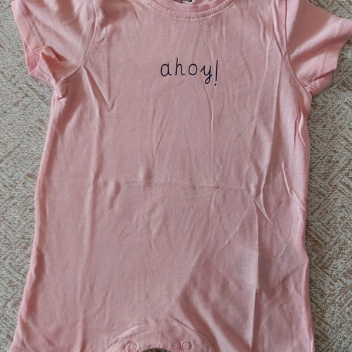 Sinsay baby bodysuits like new, pack of 6, 0-3 months