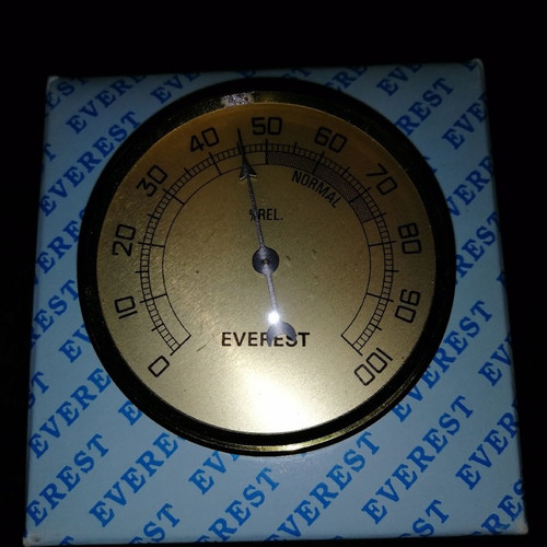 Electric room humidifier with indicator clock in excellent condition
