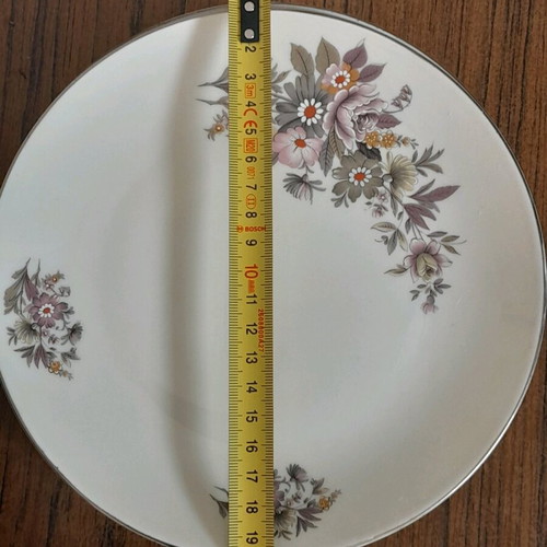 Scherzer Bavaria vintage porcelain plates like new