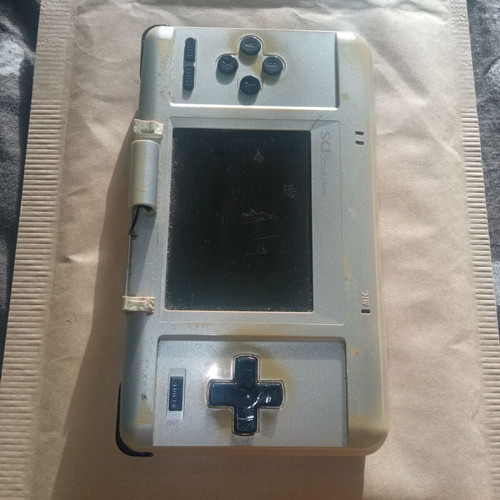 Nintendo DS Fat used, broken for repair or spare parts