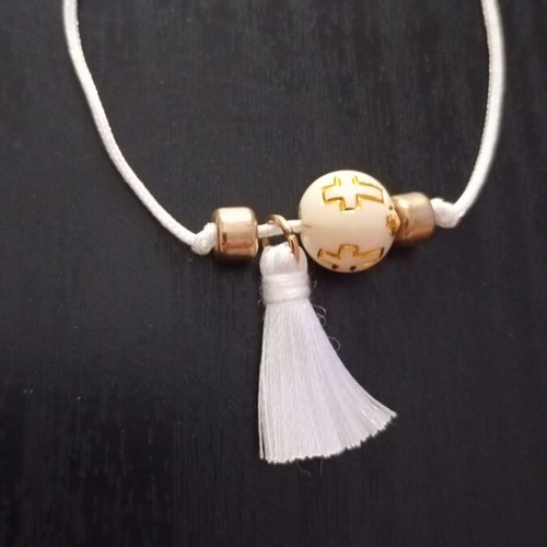 Handmade bracelet, Pearl with Cross design, Adjustable size, New