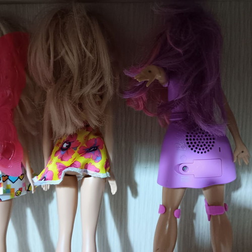 Barbie dolls used, lot of 4 children's