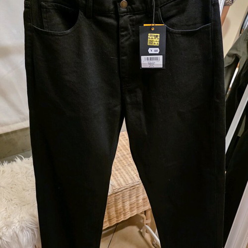 Cat skater pants new, black