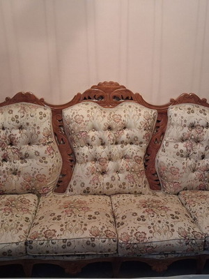 Sofa handmade carved classic Rococo Baroque revival like new