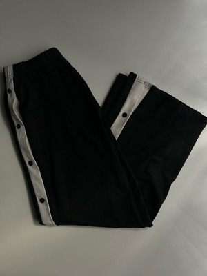 Черни панталони с бели райета и копчета, размер Small, нови