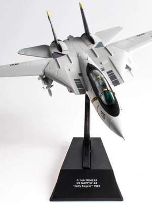 Модел на самолет F14 - TOP GUN 1/100