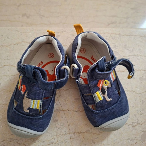 Biomecanics sandals size 22 used, anatomical