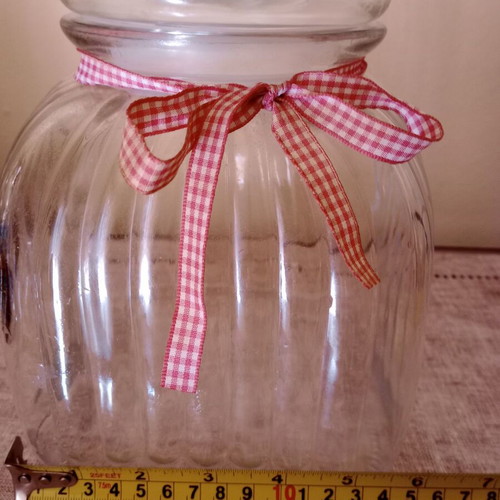 Glass cookie jar with airtight lid, new, vintage style